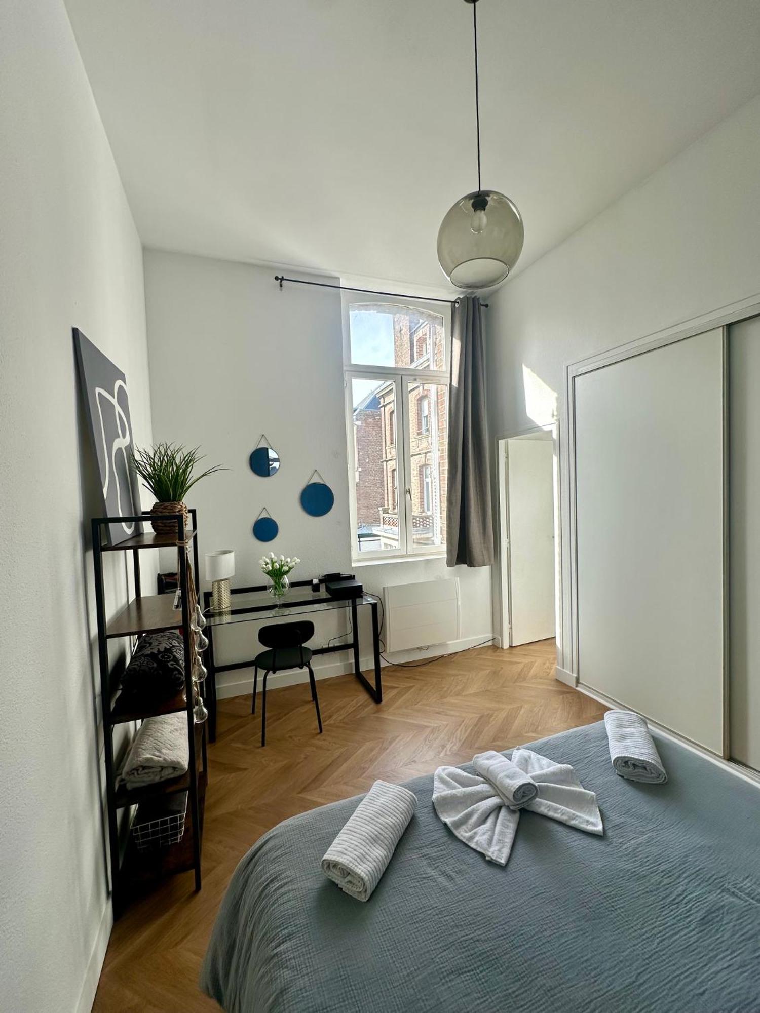 Spacieux Appt Haussmannien Parking Prive Amiens Exteriér fotografie